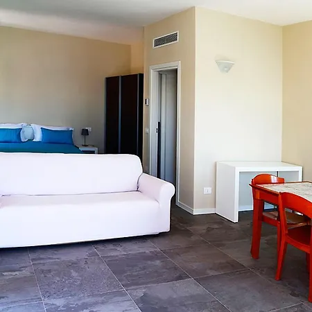 Vistaqua Apartment